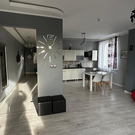 Apartamenty Sofija Deluxe Centrum Zielona Gora  Exterior photo