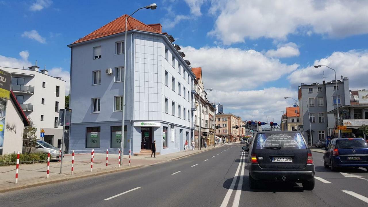 Apartamenty Sofija Deluxe Centrum Zielona Gora  Exterior photo